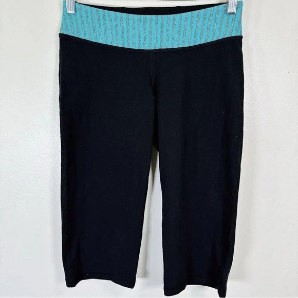 Ivivva Girl Cropped  Reversible Legging - Picture 1 of 13